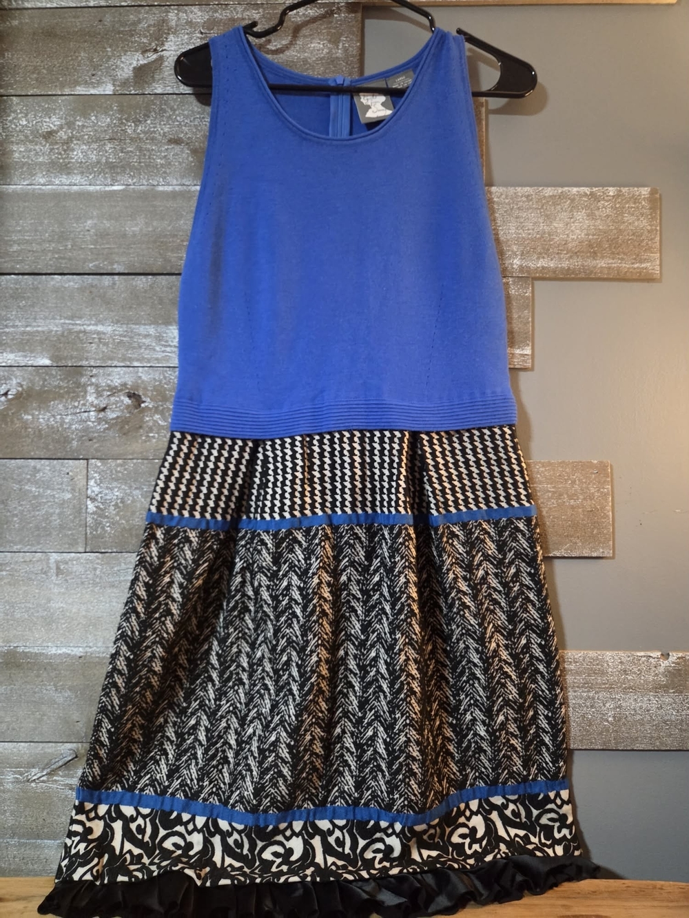 Anthropologie Girls From Savory Sleeveless Blue and Black Patterned Midi Dress